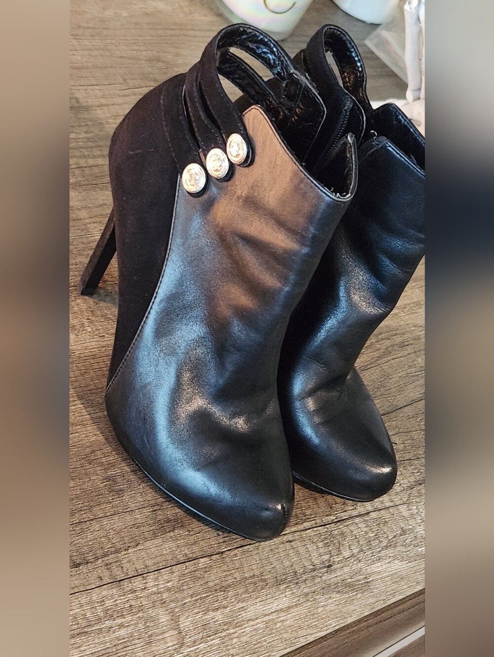 Women’s Black Leather High-Heel Ankle Boots with Decorative Buttons